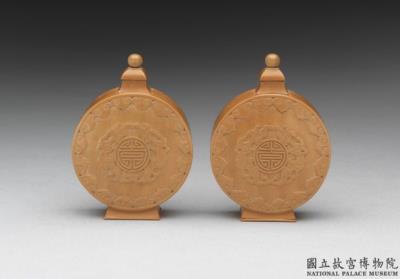 图片[3]-Bamboo veneer snuff bottle with prosperity, longevity, and “ruyi” symbols, 18th century, Qing dynasty-China Archive